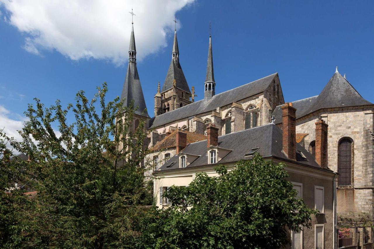 Best Western Blanche De Castille Dourdan Eksteriør bilde