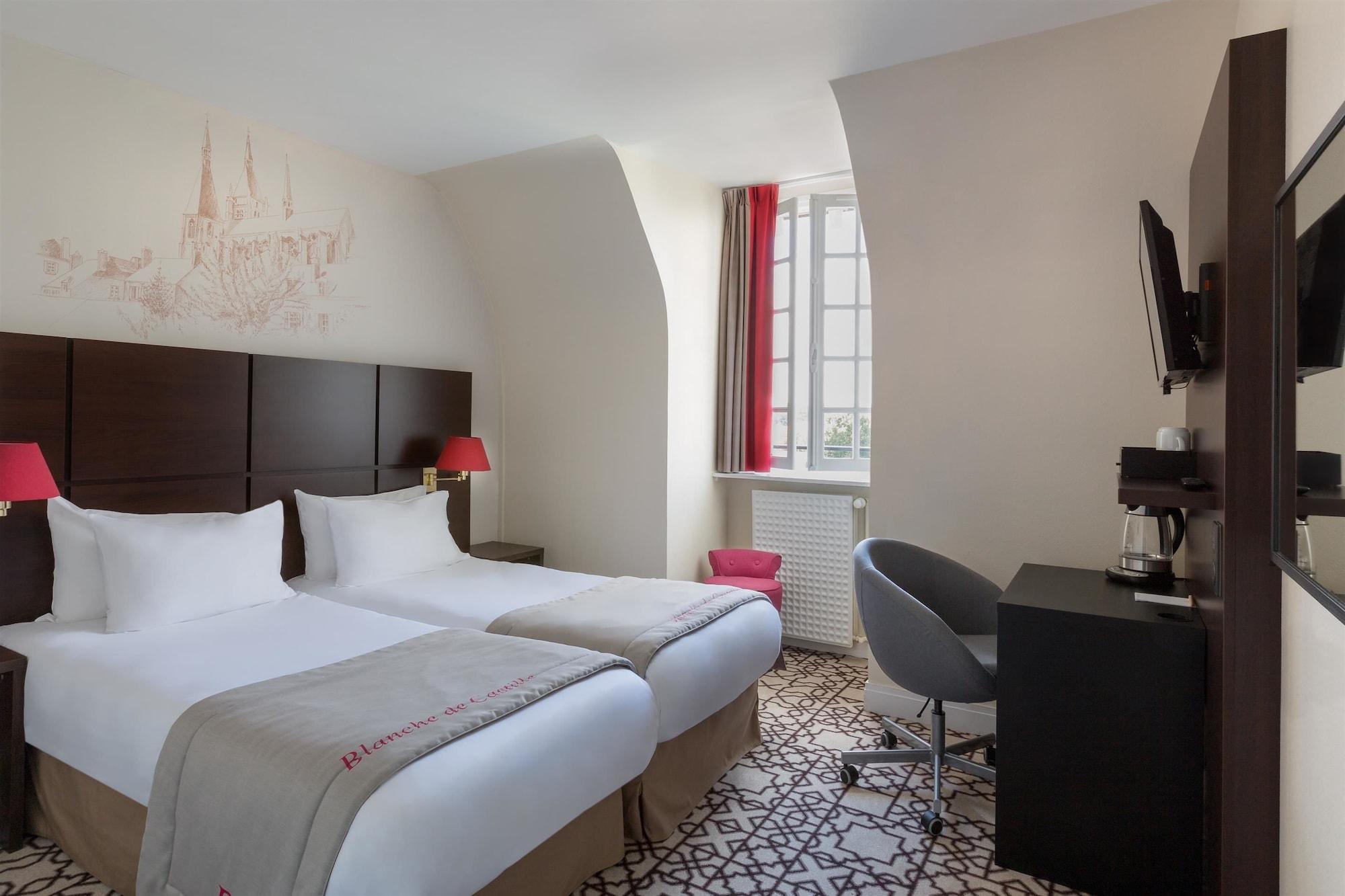 Best Western Blanche De Castille Dourdan Eksteriør bilde